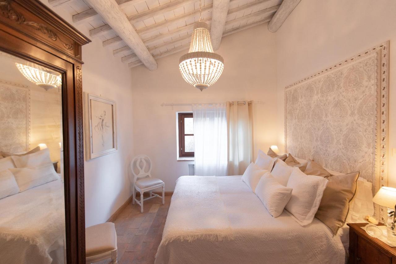 Agriturismo Borgo Di Campagna Il Tesoro 토레알피나 외부 사진